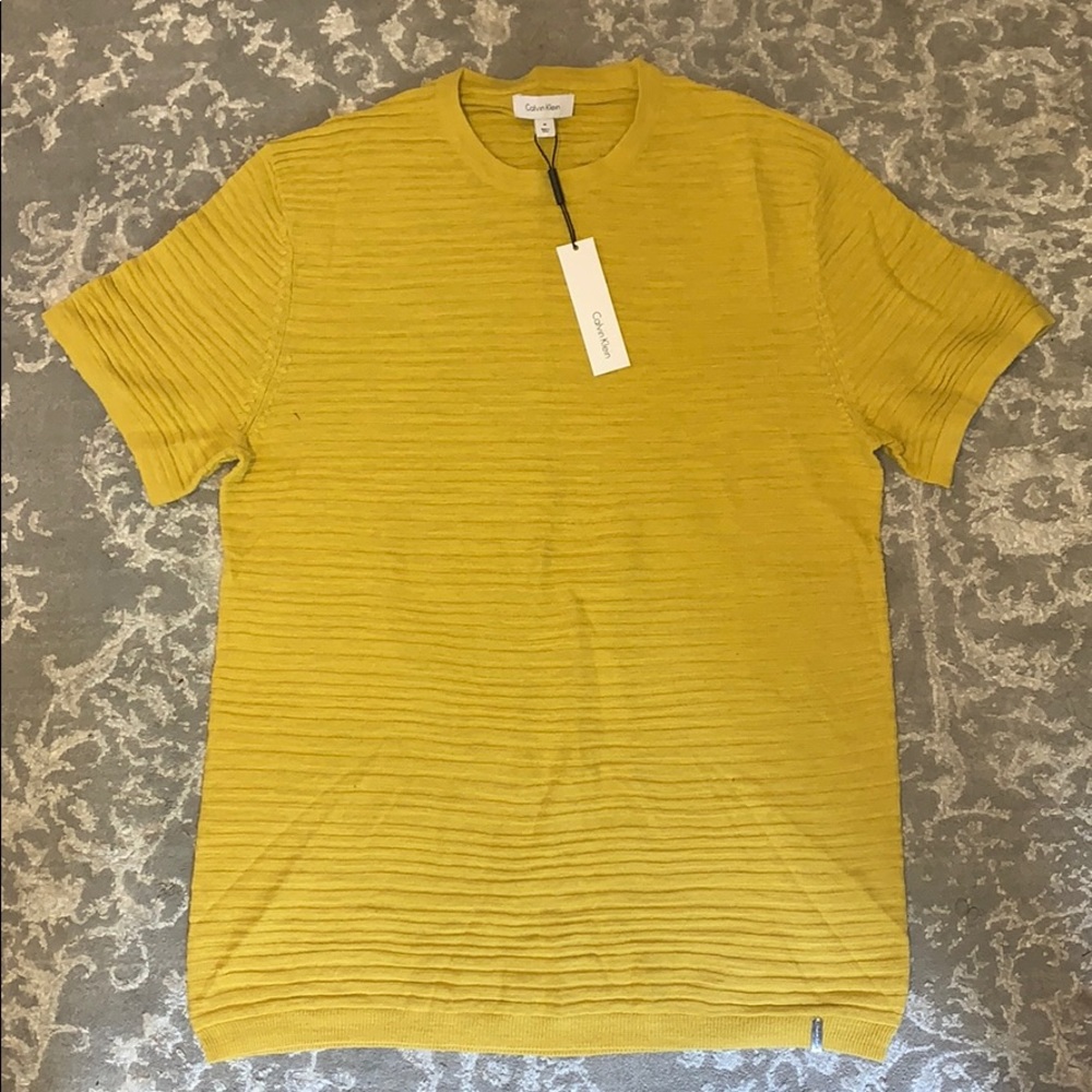 Calvin Klein TopFINAL SALE CLOSING CLOSET